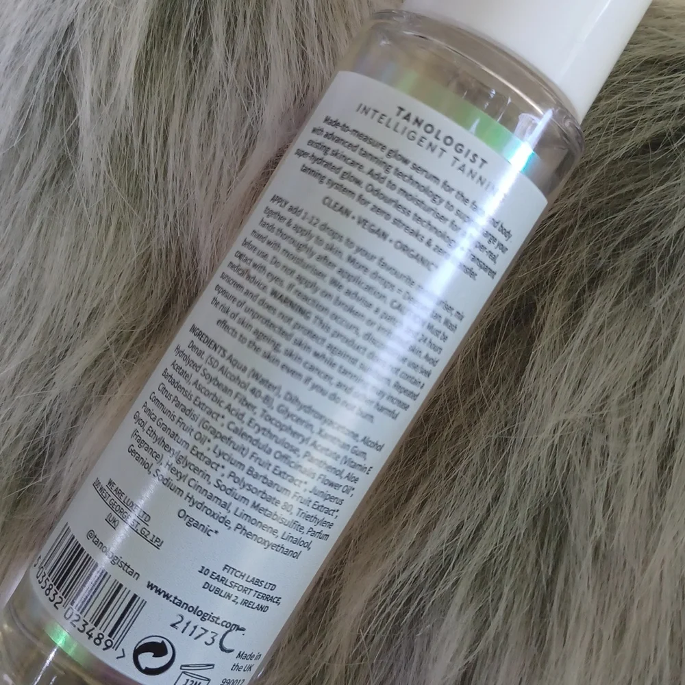 Face + Body Self Tan Drops - Picture 3 of 4